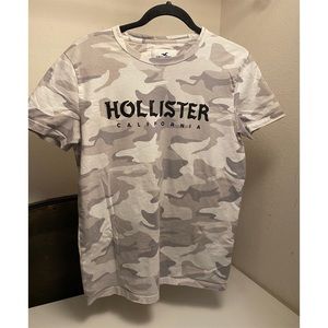 Mens Hollister Gray & White Camouflaged Logo T-shirt